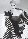 Giorgio Armani F/W 07.08
M: Agyness Deyn
Ph: Mert & Marcus